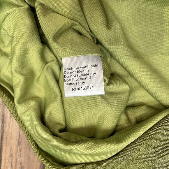 NWT Princess Polly Sydnee Green Halter Mini Dress Stretch Peek-a-Boo Women 12 - Picture 8 of 10